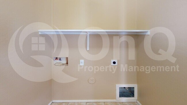 Building Photo - 1234 E Desert Springs Way