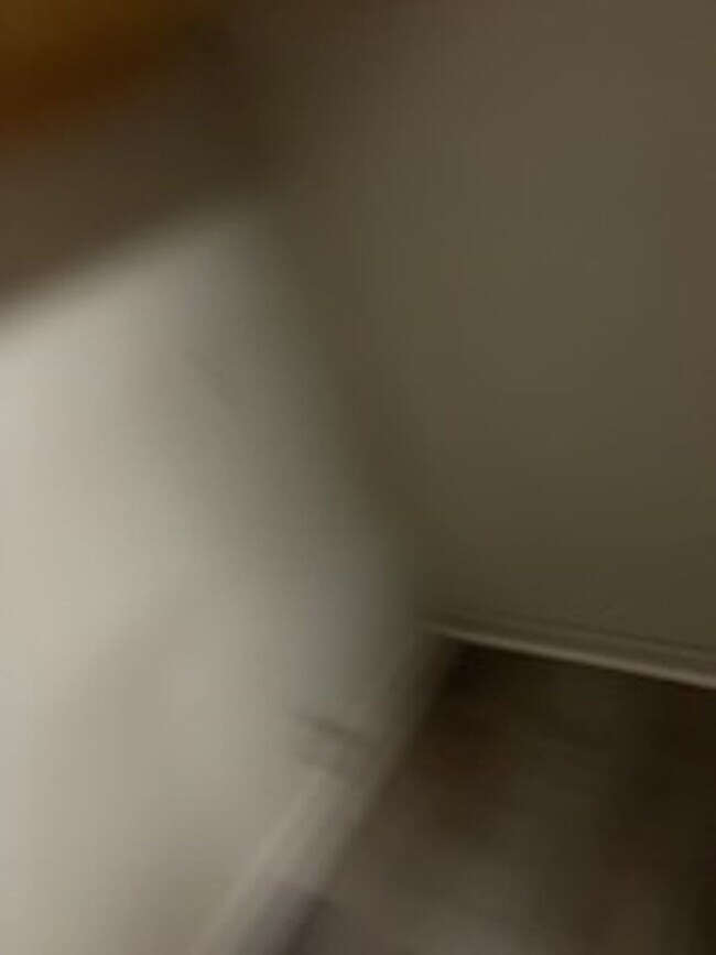 Building Photo - Monthly Paid Rent