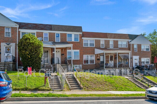 Primary Photo - 944 Dalton Ave