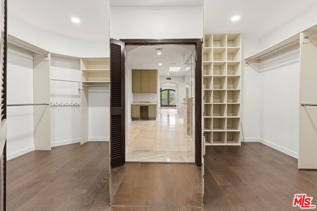 Building Photo - 1200 N Doheny Dr