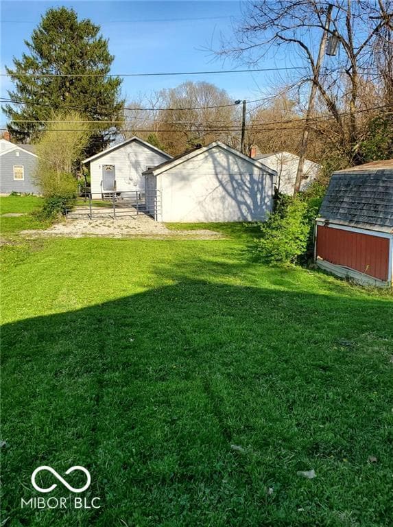 Building Photo - 3729 Kinnear Ave