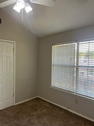 Building Photo - 8113 Azzura Dr