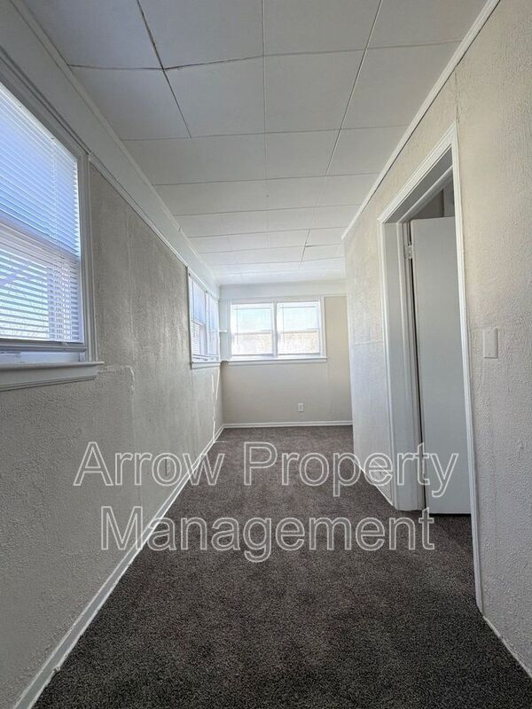 Building Photo - 3424 S St