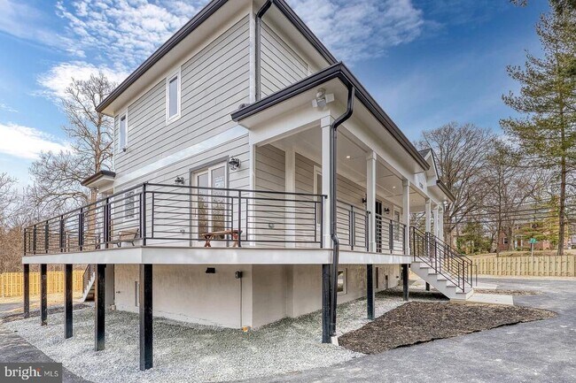 Building Photo - 9300 Riggs Rd