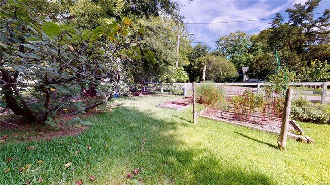 Building Photo - 3363 Audubon Rd