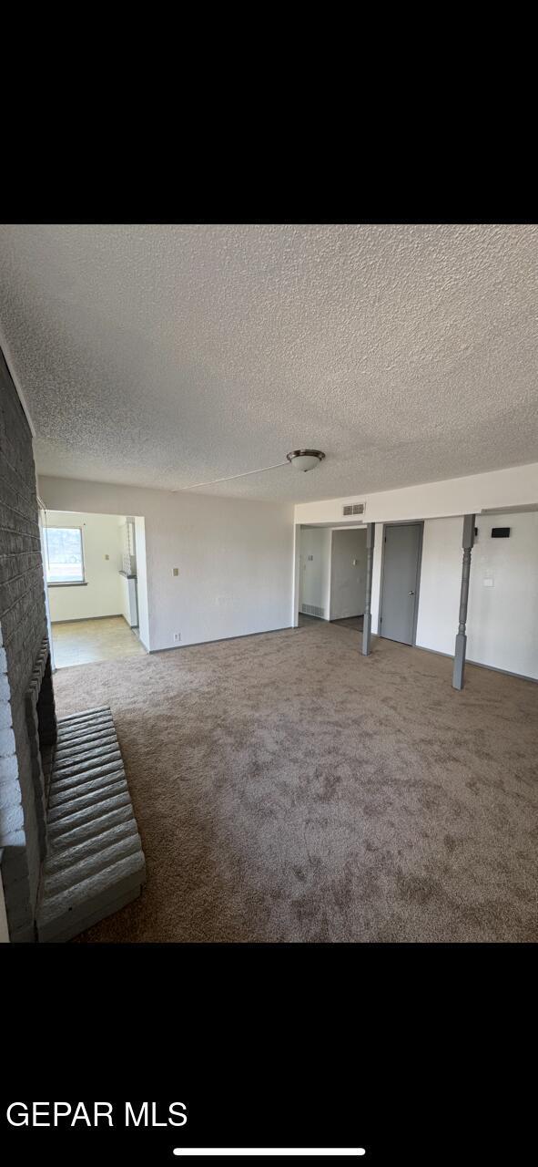 Building Photo - 1590 Hartsdale Dr