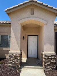 Building Photo - 815 Darlingham Ct