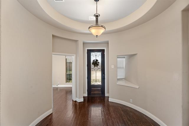 Building Photo - 909 Smothermon Farm Rd