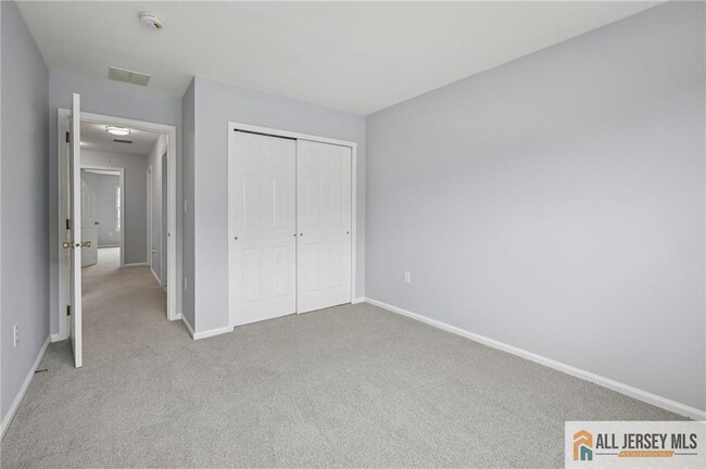 Building Photo - 103 Berkshire Dr