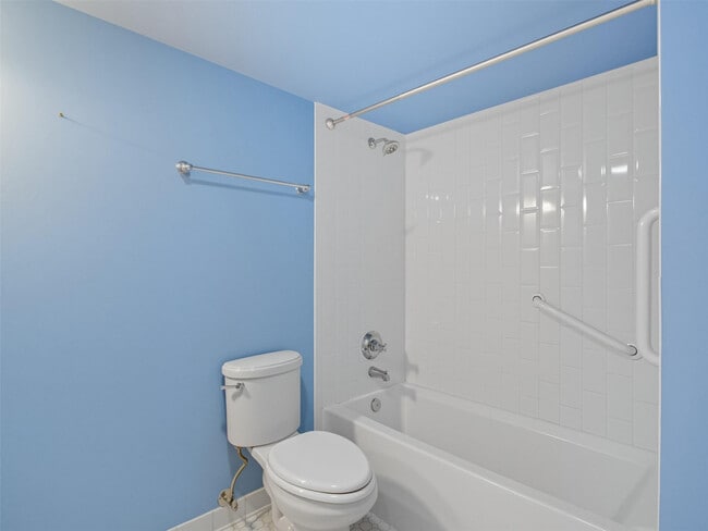 Building Photo - 7556 Stirling Rd