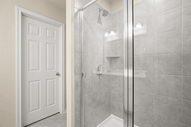 Building Photo - 1700 W Broade St