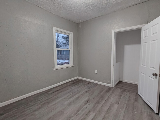 Building Photo - (RENT-TO-OWN AVAILABLE):