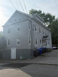 Building Photo - 66 Borinquen St