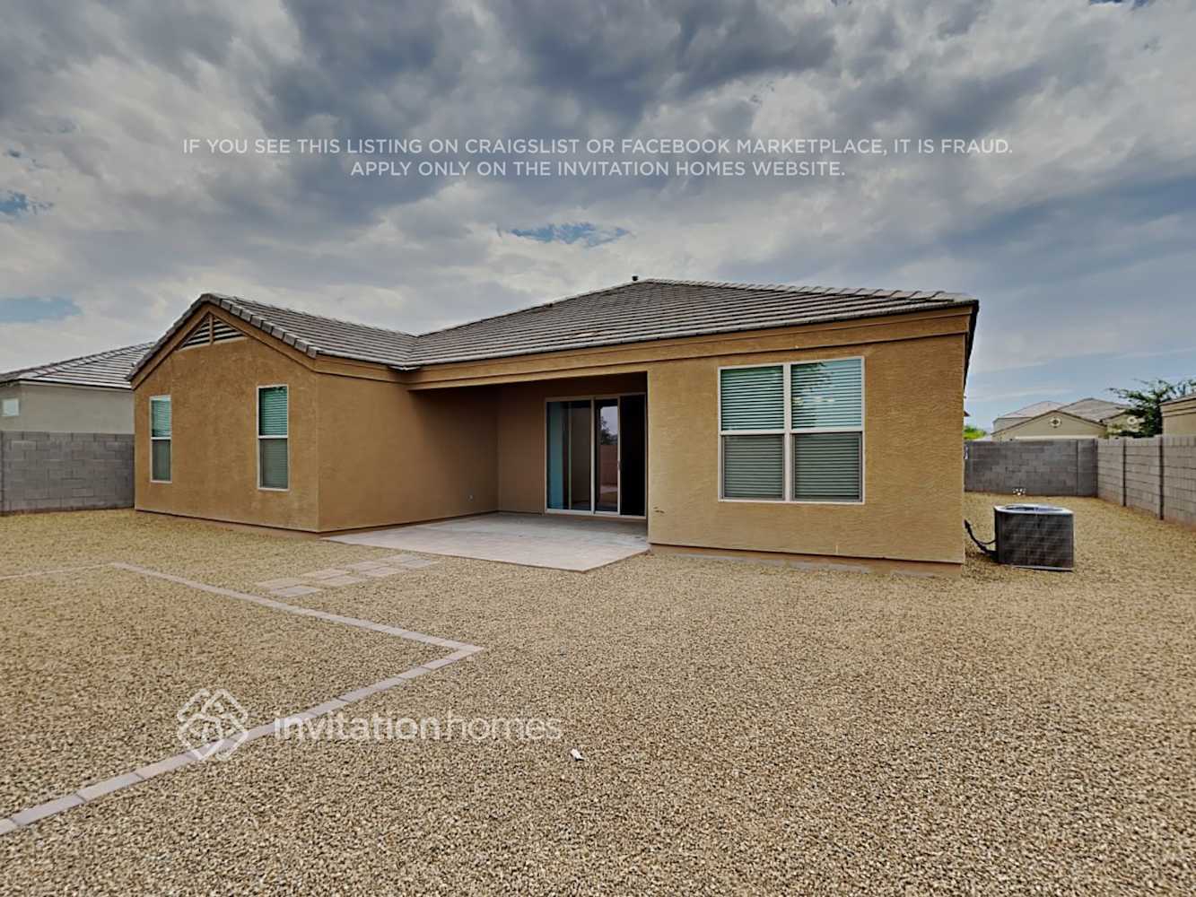 Building Photo - 682 W Belmont Red Trail