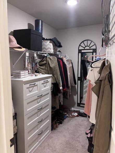 Building Photo - 8351 Child's Cove