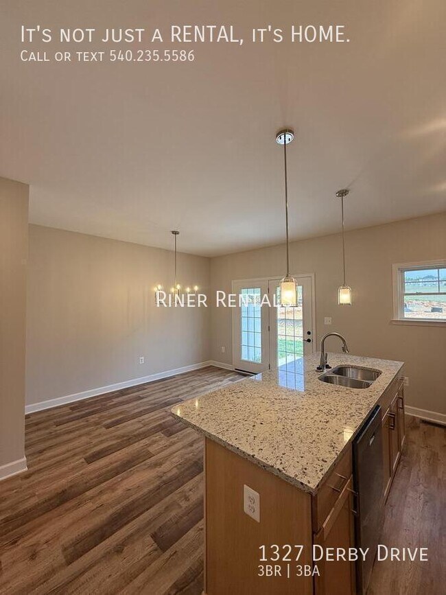 Building Photo - 1327 Derby Dr