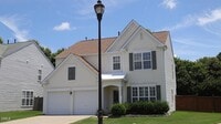 Building Photo - 7400 Lagrange Dr