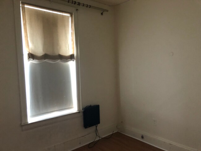Building Photo - 467 Communipaw Ave