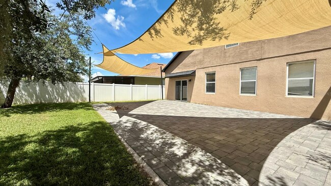 Building Photo - 1894 Valley Forge Dr