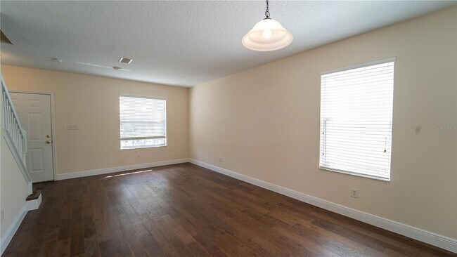 Building Photo - 2264 Hillshire Dr