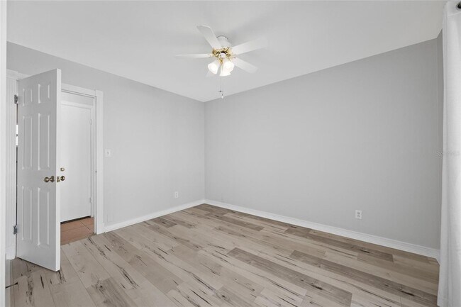 Building Photo - 5056 42nd St S
