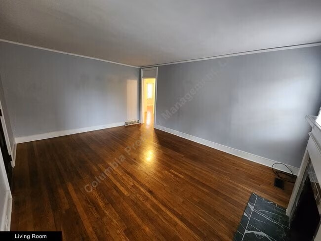 Building Photo - 312 S Woodrow St