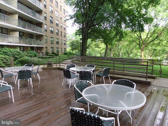 Building Photo - 1600 Hagys Ford Rd