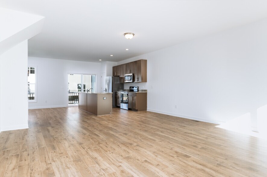 Building Photo - 3026 Deptford St