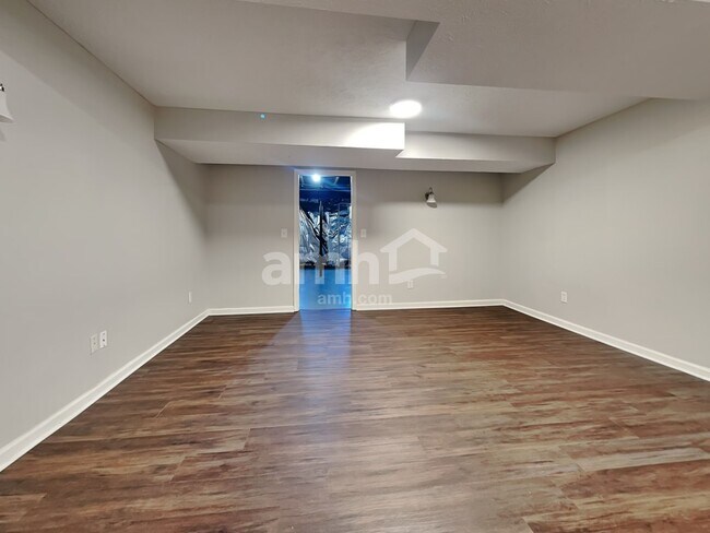 Building Photo - 5340 Kyles Station Meadow Drive