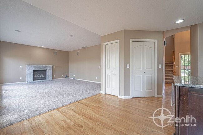 Building Photo - 2109 NW 47th Ave