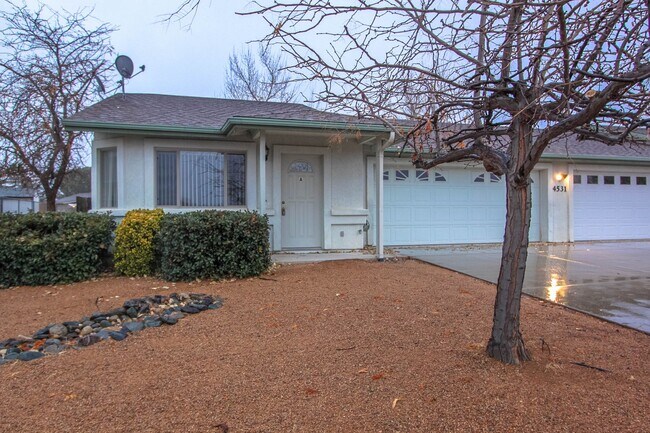 Building Photo - 4531 N Spring Dr