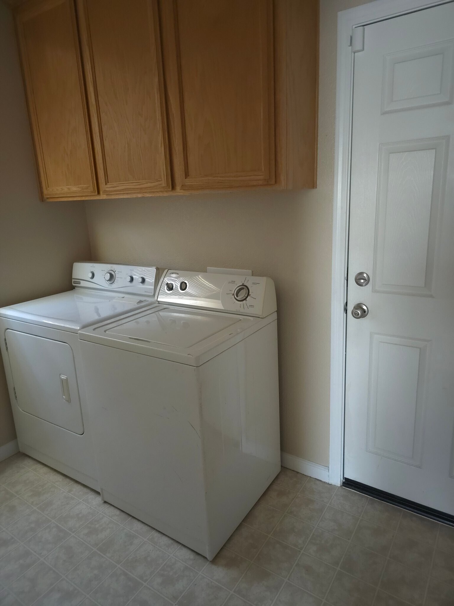 Building Photo - 5614 Newsome Ct