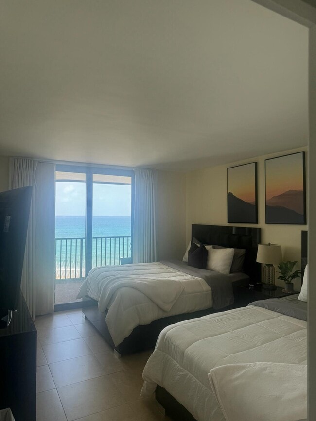 Building Photo - 3610 S Ocean Blvd