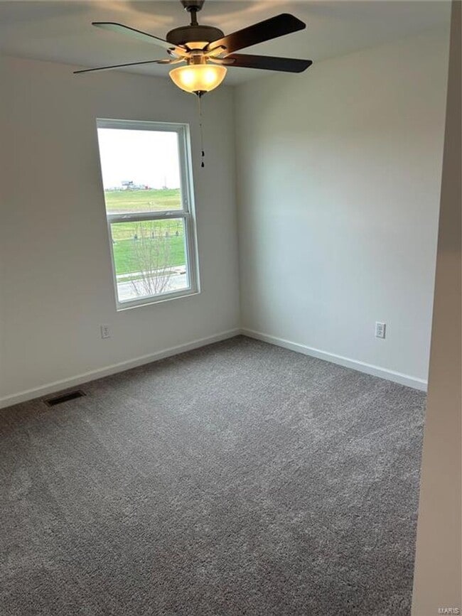 Building Photo - 60 Mora Blvd