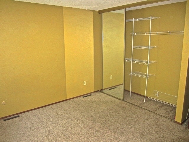 Building Photo - 2643 Grapewood Ln