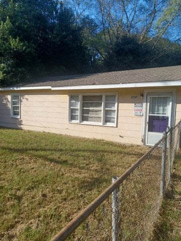 Building Photo - 2727 Deeb Dr