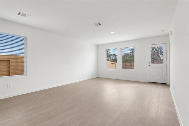 Building Photo - 14792 S Ascot Bnd Cir