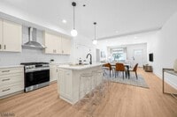 Building Photo - 20 Encampment Court