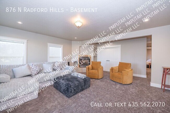 Building Photo - 876 N 5150 E