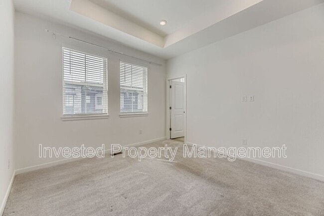 Building Photo - 7488 W Pacific Ln