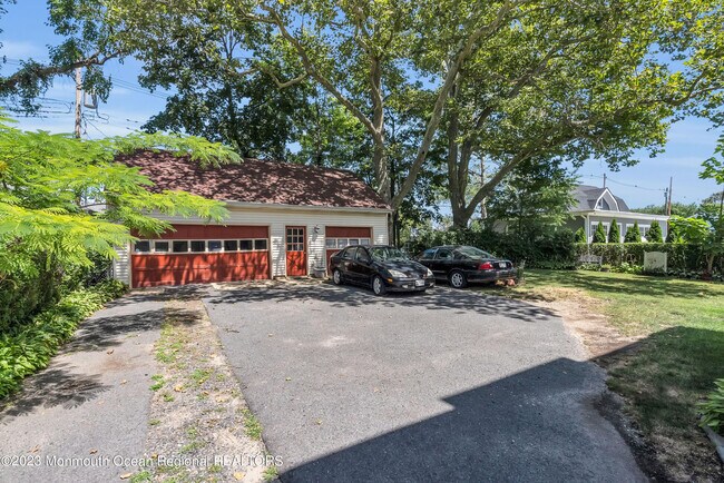 Building Photo - 229 Elberon Ave
