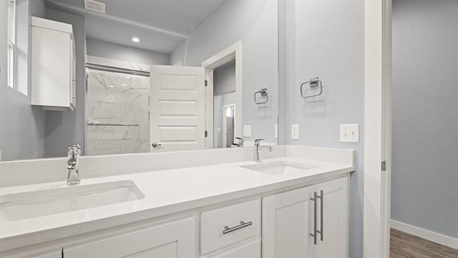 Building Photo - 17857 Salem Rd