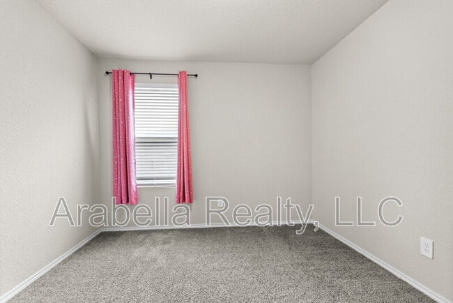 Building Photo - 14550 Open Range Rd