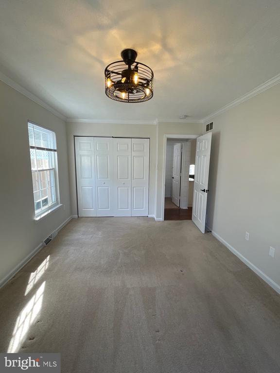 Building Photo - 6344 Piney Ridge Dr