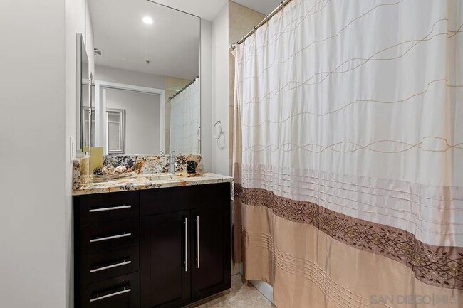 Building Photo - 1262 Kettner Blvd