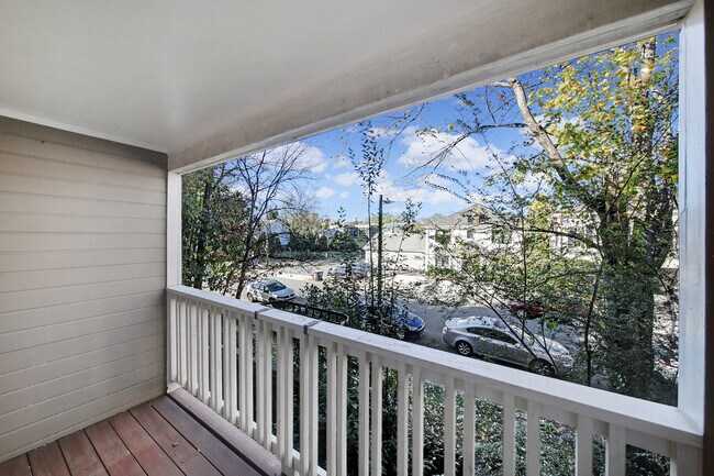 Covered Balcony - 333 Circle Ave