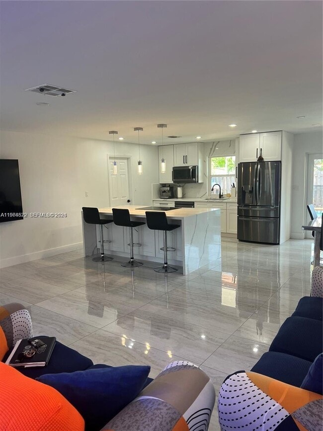 Building Photo - 9371 NW 21st Manor