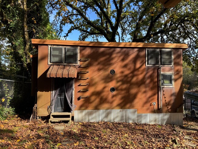 Primary Photo - Tiny Home Adventure Awaits! W/ Creative Space