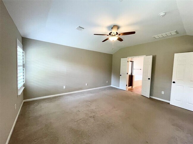Building Photo - 111 S Gadwall Ln