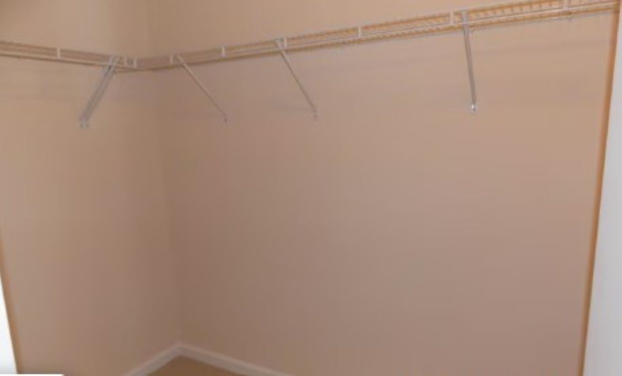 Building Photo - 44041 Eastgate View Dr